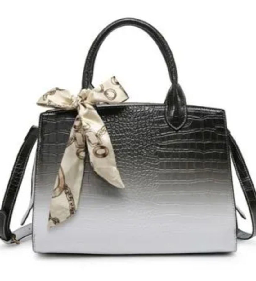 HIGH CLASS GLAM BAG (BLACK/WHITE)